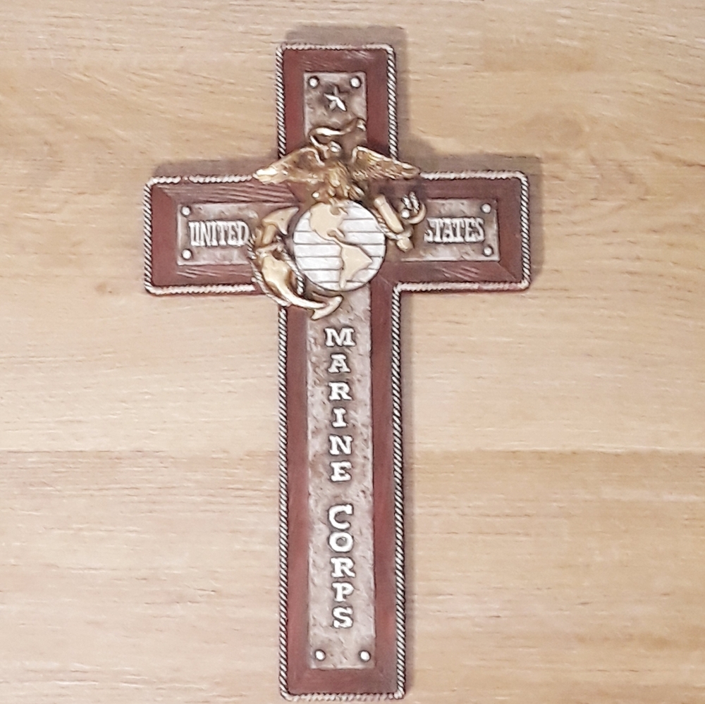United States Marine Corps USMC Eagle Globe & Anchor Antique Finish Wall Cross - Picture 4 of 9